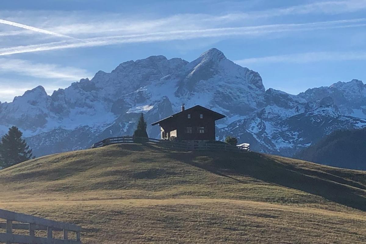 Ferienwohnung Farchanter Alm Mit Schlafzimmer, Wohnzimmer Und Schlafnische Exterior foto