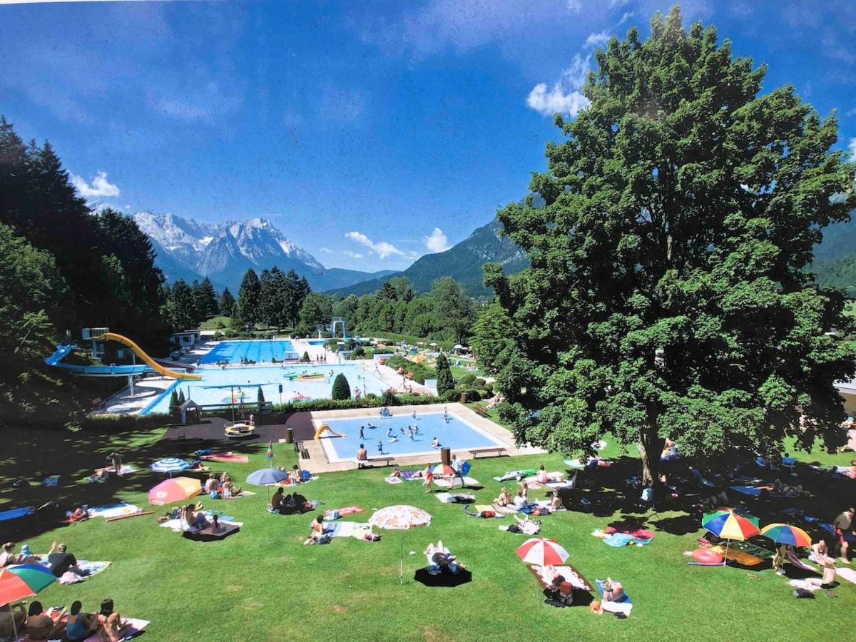 Ferienwohnung Farchanter Alm Mit Schlafzimmer, Wohnzimmer Und Schlafnische Exterior foto