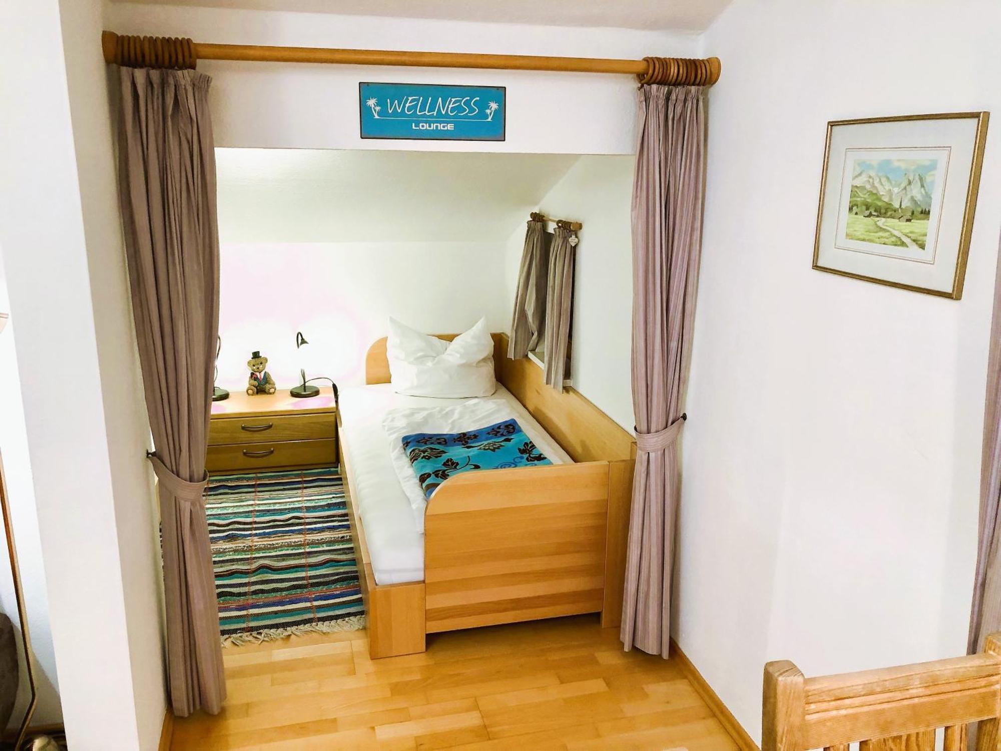 Ferienwohnung Farchanter Alm Mit Schlafzimmer, Wohnzimmer Und Schlafnische Exterior foto